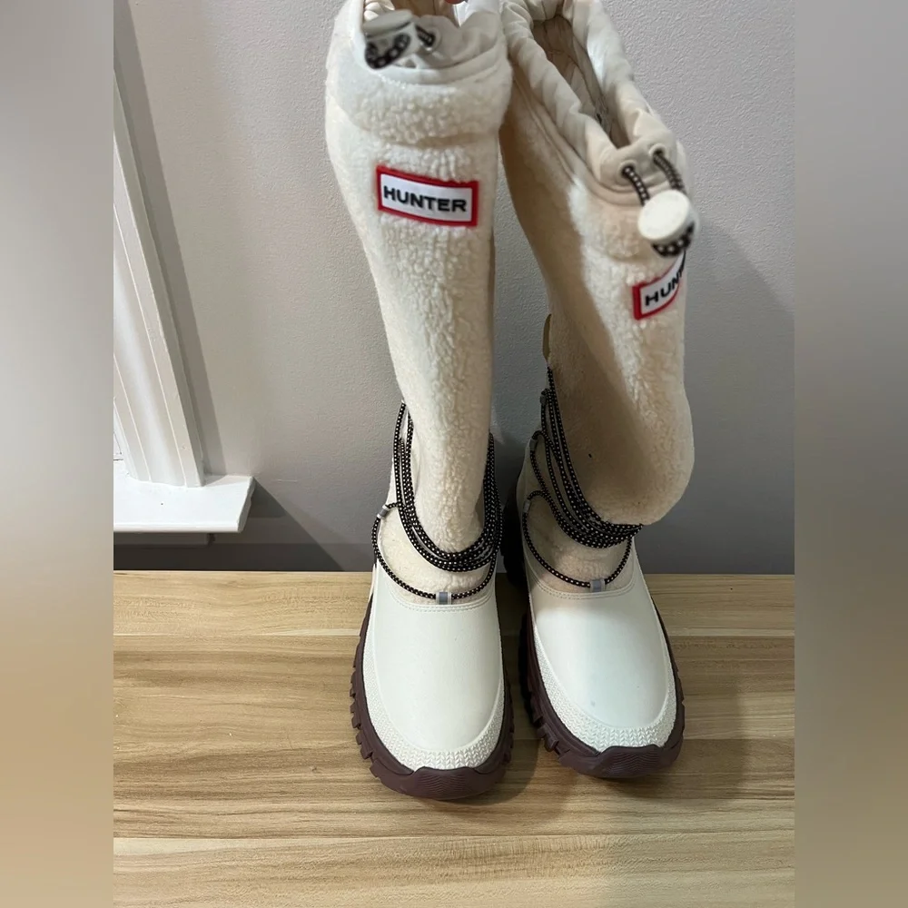 Hunter Cream and Brown Women's Winter Rain Boots